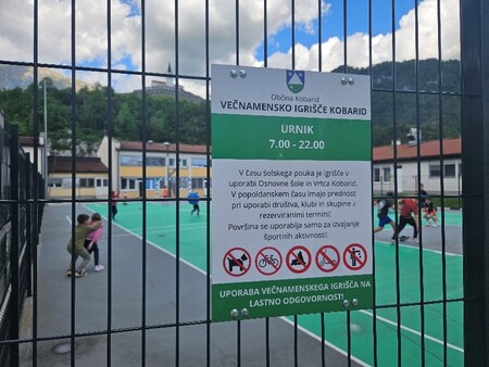 Večnamensko igrišče 1